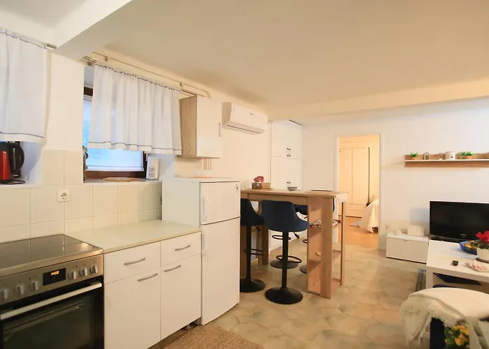 Apartmán Bamboo Oasis With Terrace In The Garden And Free Parking, Rijeka